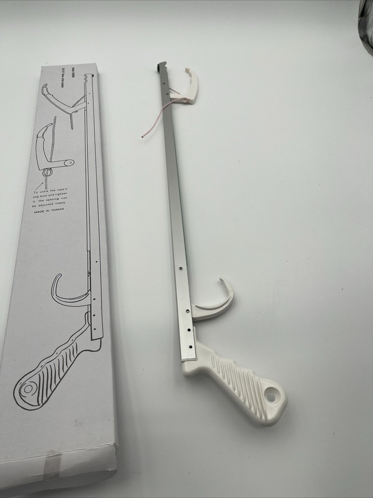 Lightweight Grabber - Trash Pickup Tool