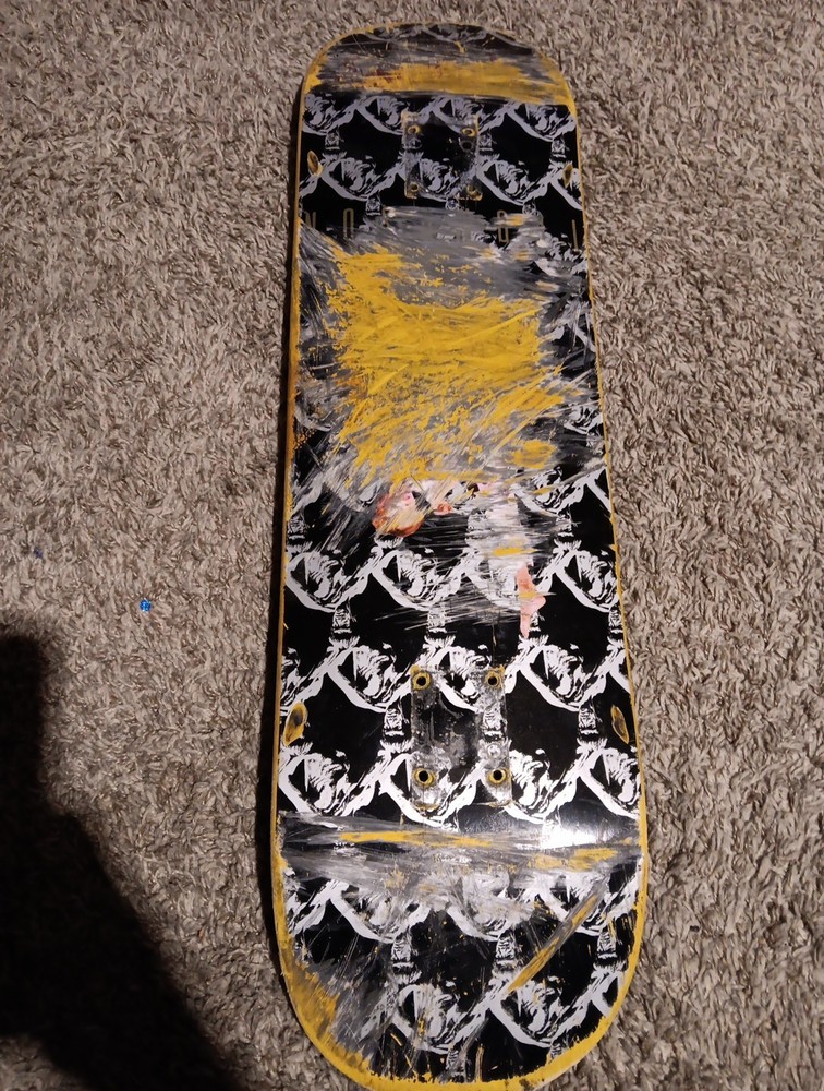Thompson Bruce Lee skateboard deck 8.25