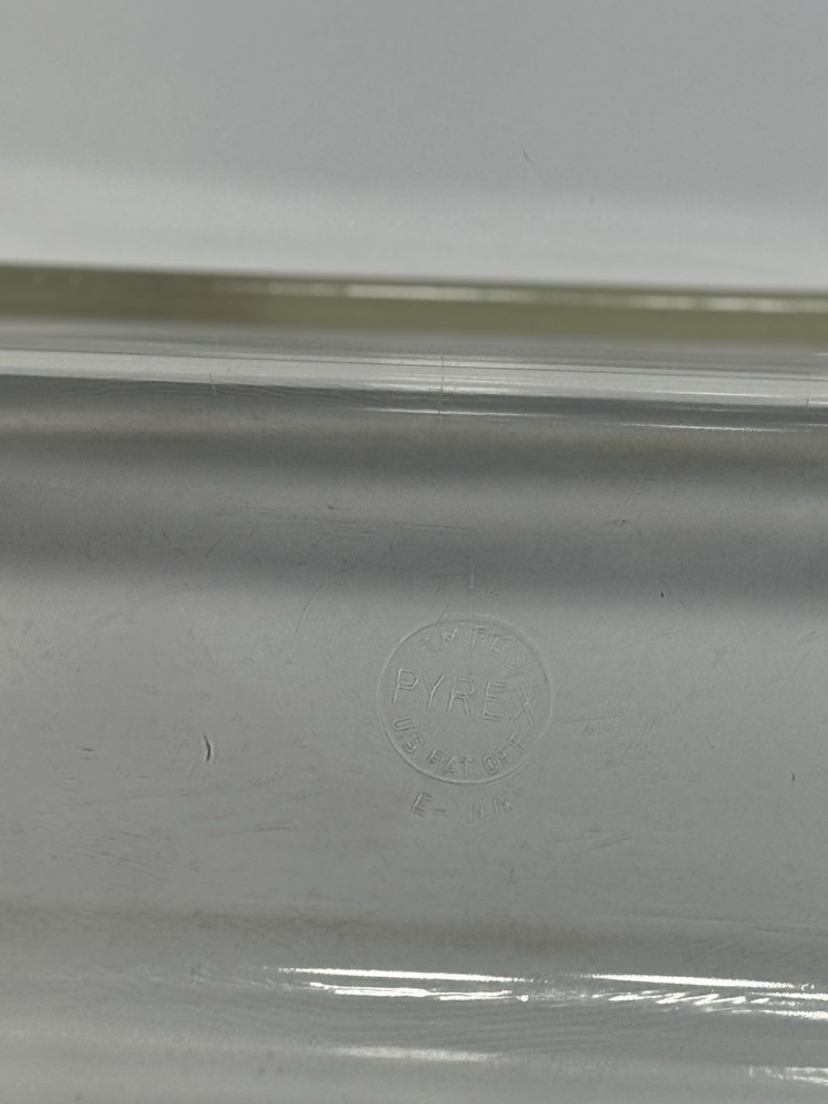 Pyrex Clear Glass Rectangle Loaf Pan 212