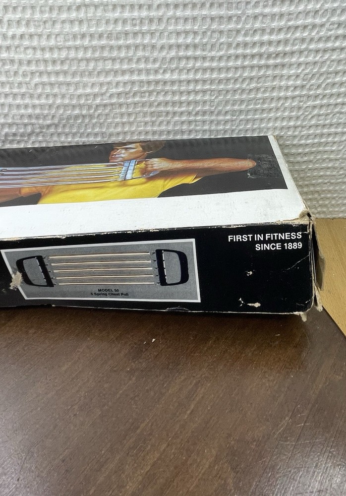 Vintage 1970s DP 5 Spring Chest Pull Expander Exerciser in Original Box