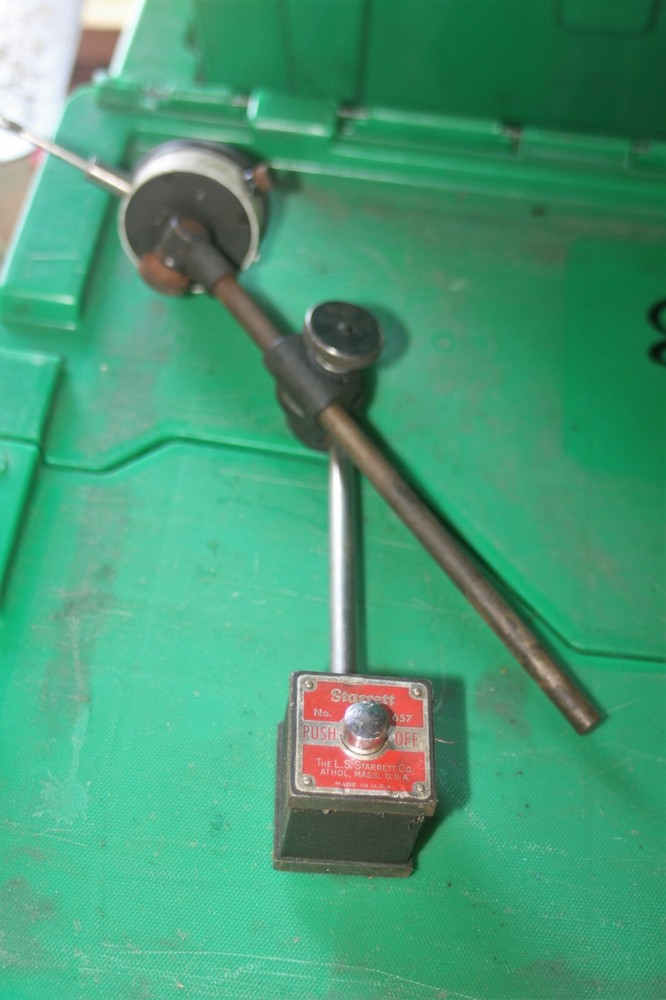 Starrett Magnetic Base Universal Indicator No. 657