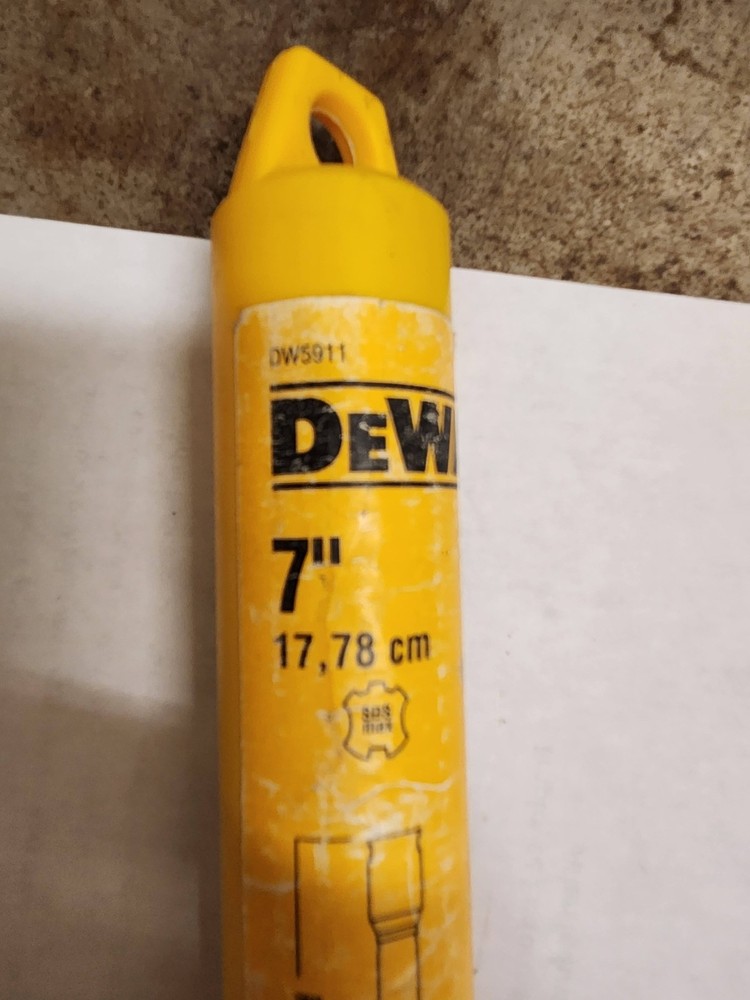 DeWalt DW5911 7-Inch SDS Max Core Bit Shank
