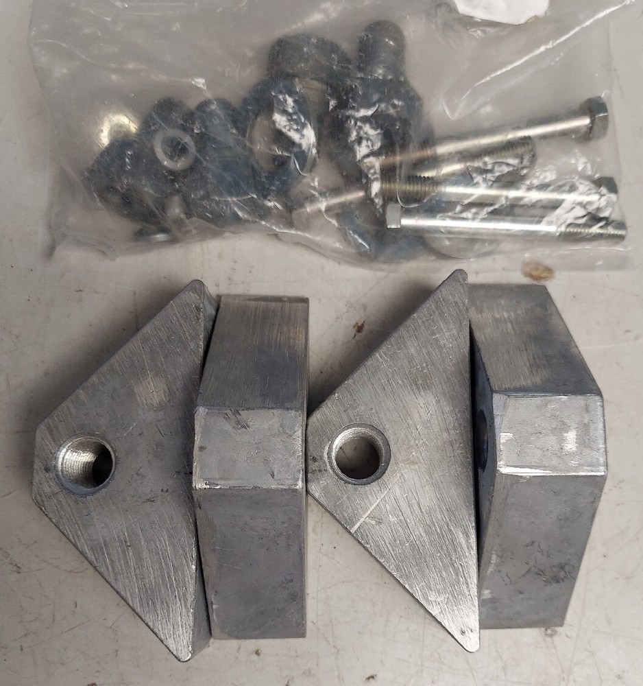 Danfoss Scroll Compressor Mounting Kit 120Z0495 Triangle Rigid Spacers