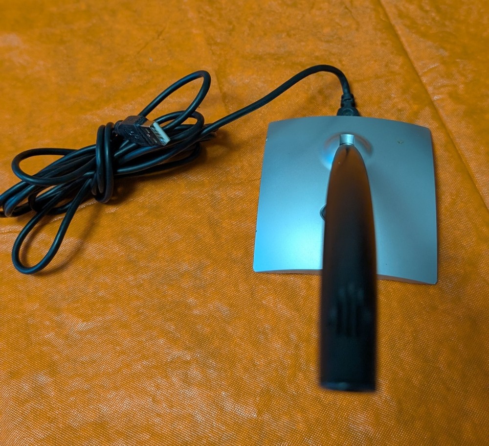 Logitech USB Desktop Microphone Plug and Play. Tested Works