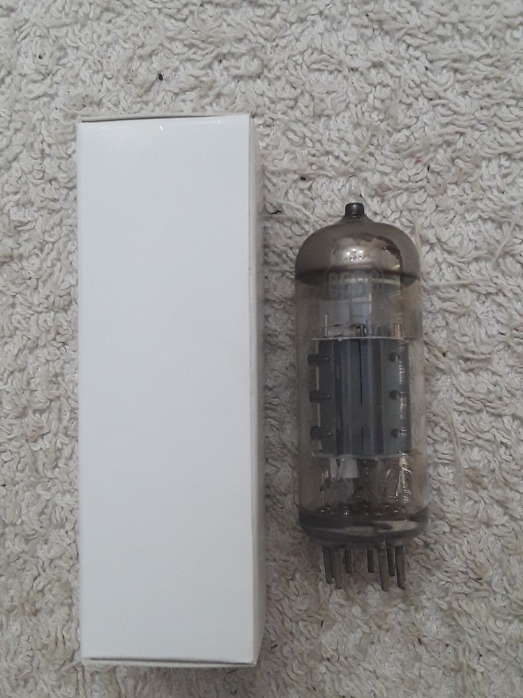 NOS RCA 8EB8 Vacuum Tube - White Box - Tested
