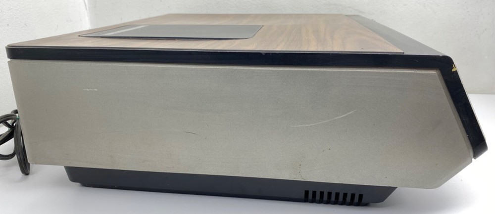 Vintage 1980’s RCA SelectaVision Model SFT 100 W CED VideoDisc Player UNTESTED