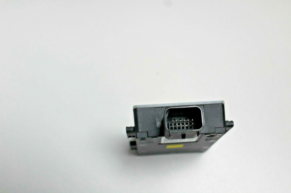 OEM GM Sensor Lane Departure Module Computer Controller Control Unit 84325730