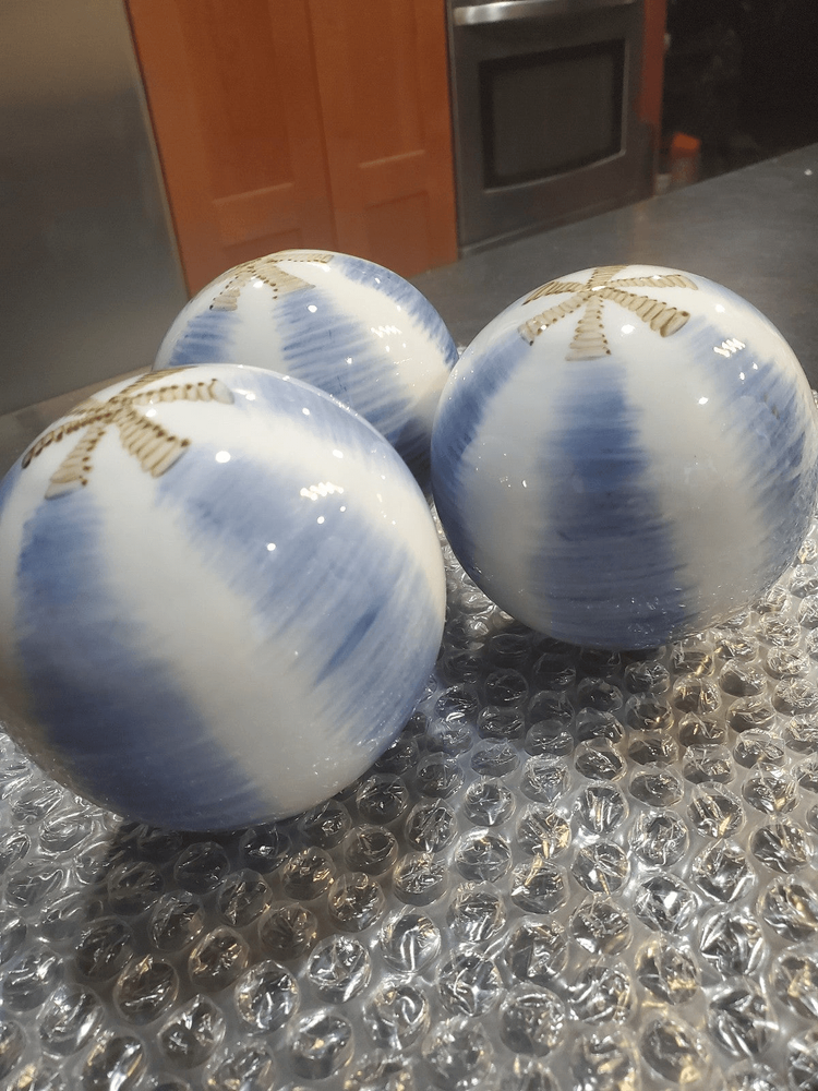 Set of 3 Decorative Balls