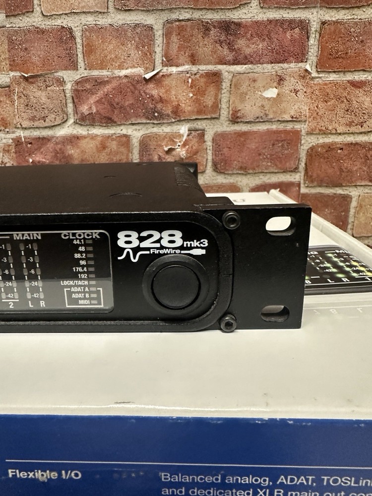 Motu 828mk3 Digital Audio Interface READ
