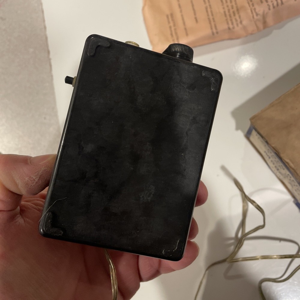 Mac Allied tools Halogen-REFRIGERANT LEAK DETECTOR Model AC-100