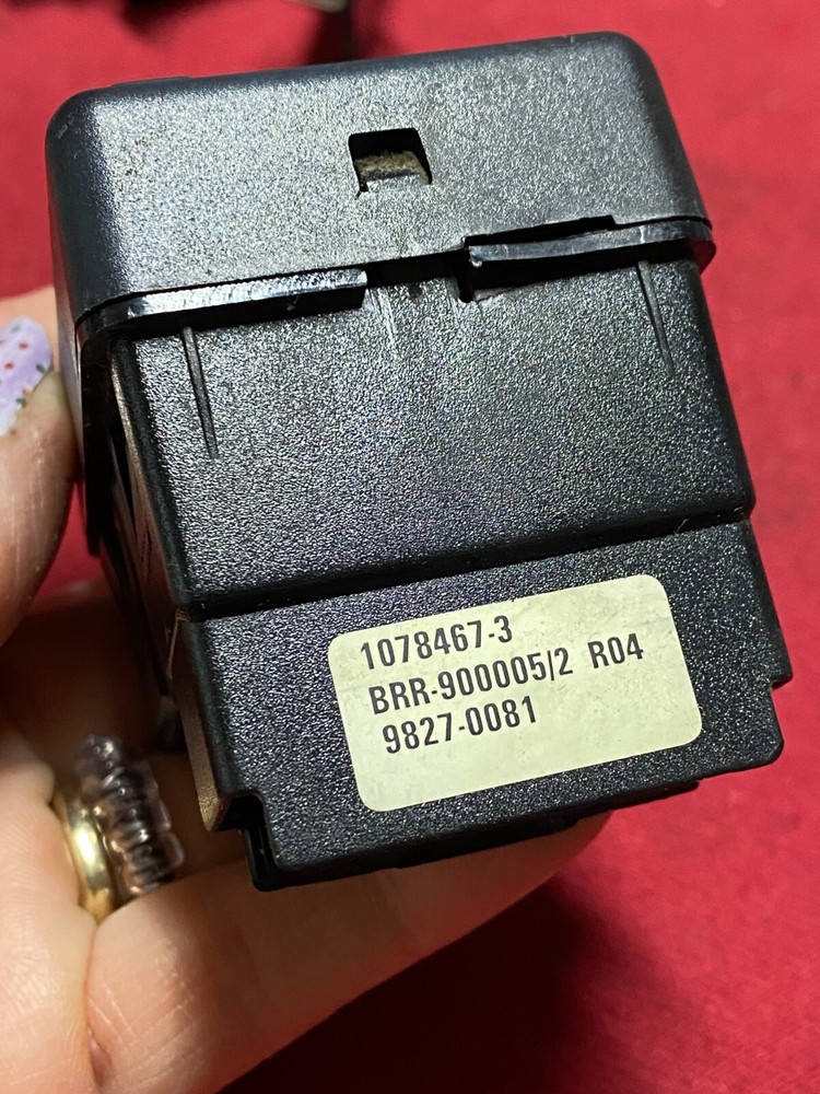 VOLVO TEMP CONTROL SLEEPER ,OEM, climate 1078467-3