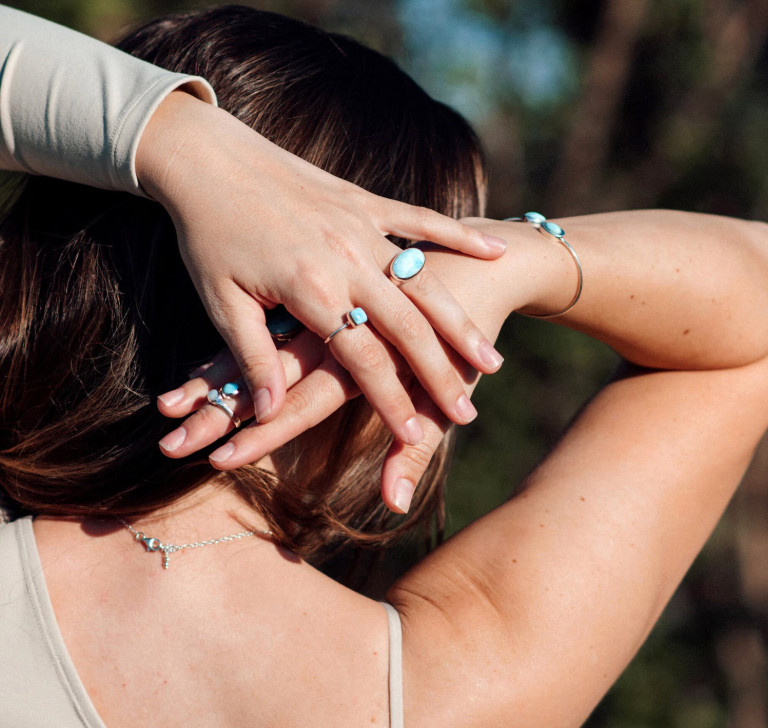 Larimar oval stone and 925 silver ring from the DR