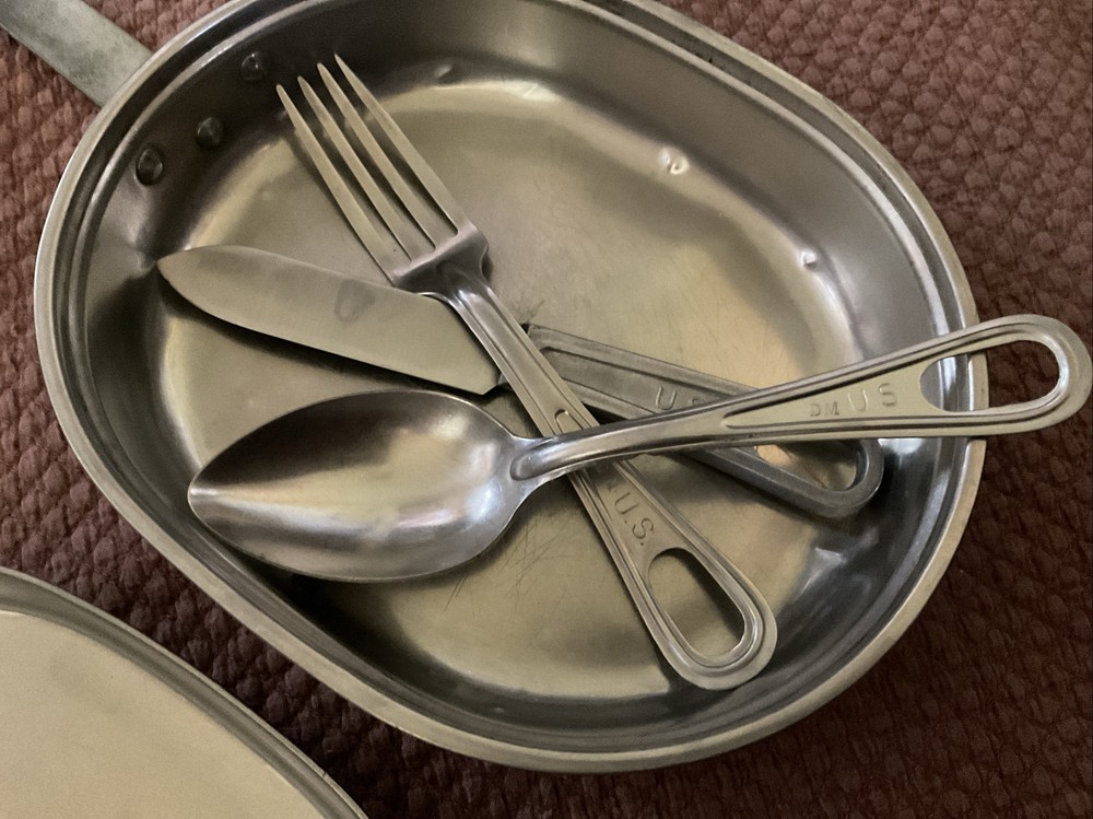 U. S. MESS KIT (MARKED D.M.) With Utensils