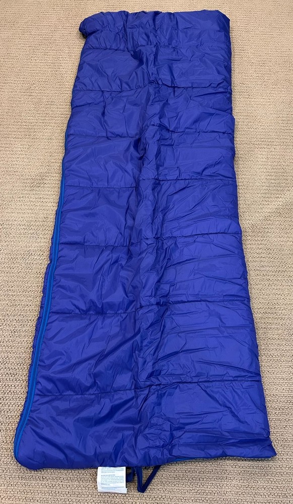 Academy Broadway single rectangular blue sleeping bag 29x72 - 2 lbs filling