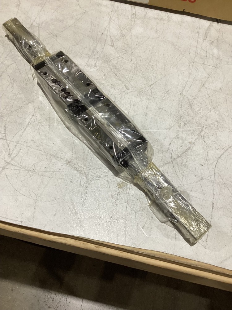 NSK LINEAR GUIDE LY350595BLC2W03P44 NEW
