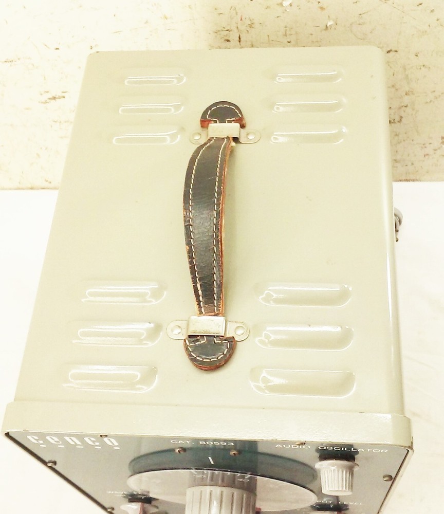 Vintage audio oscillator Cenco 80593 POWERS ON UNTESTED