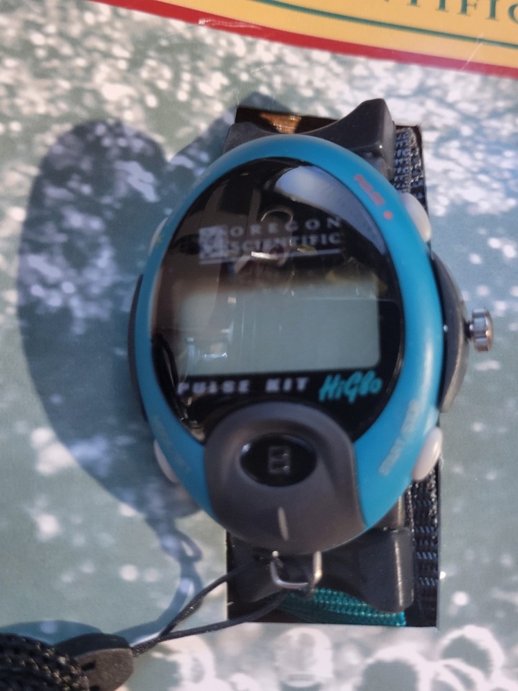 Oregon Scientific Digital Pulsemeter Model PM138E