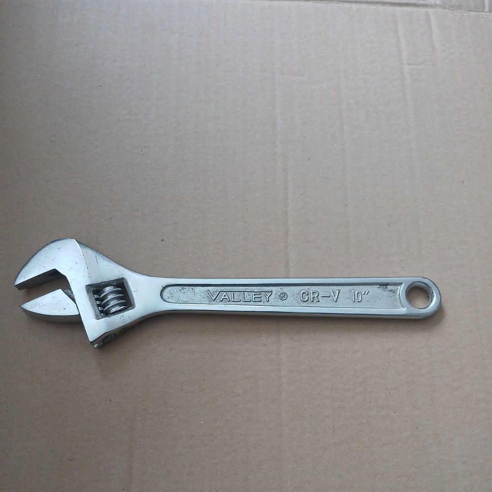 Valley 10" Adjustable Spanner, CR-V