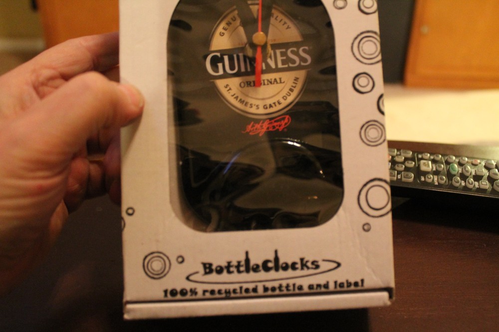 BOTTLECLOCK GUINNESS NEW