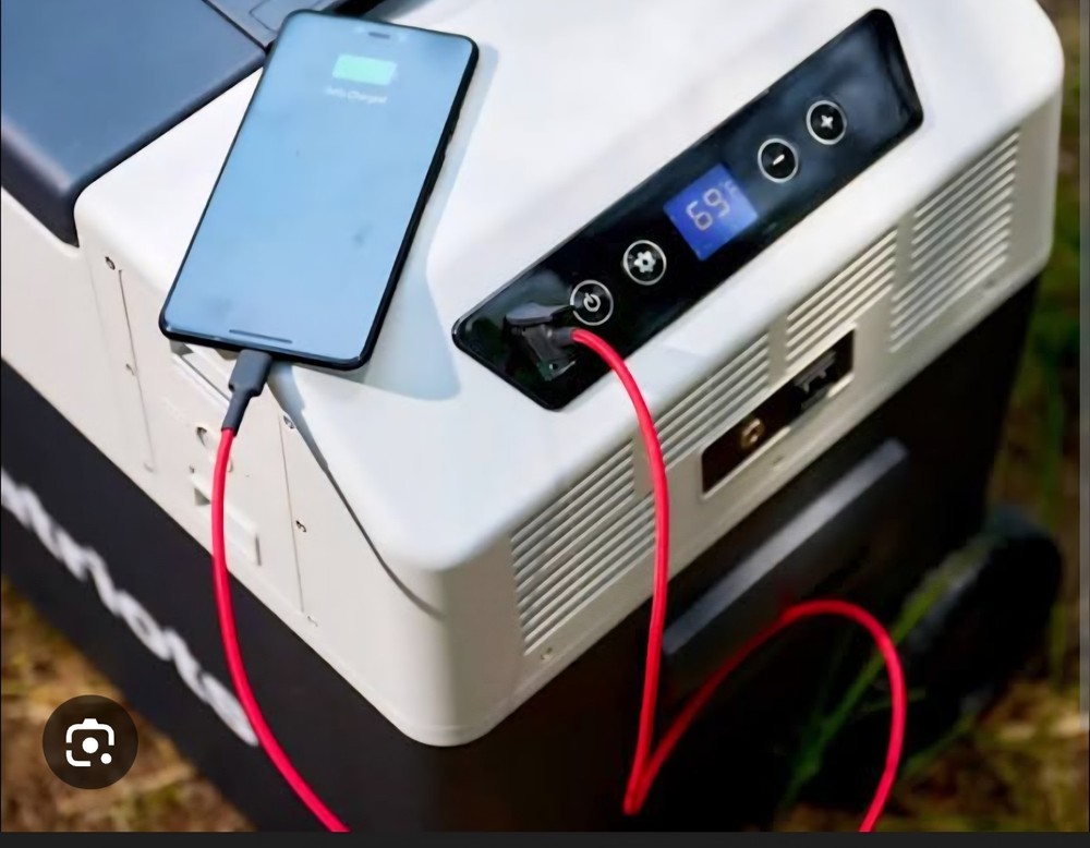 4Patriots Fridge / Freezer, Power Sidekick Battery Pack, & Solar Panel NEW