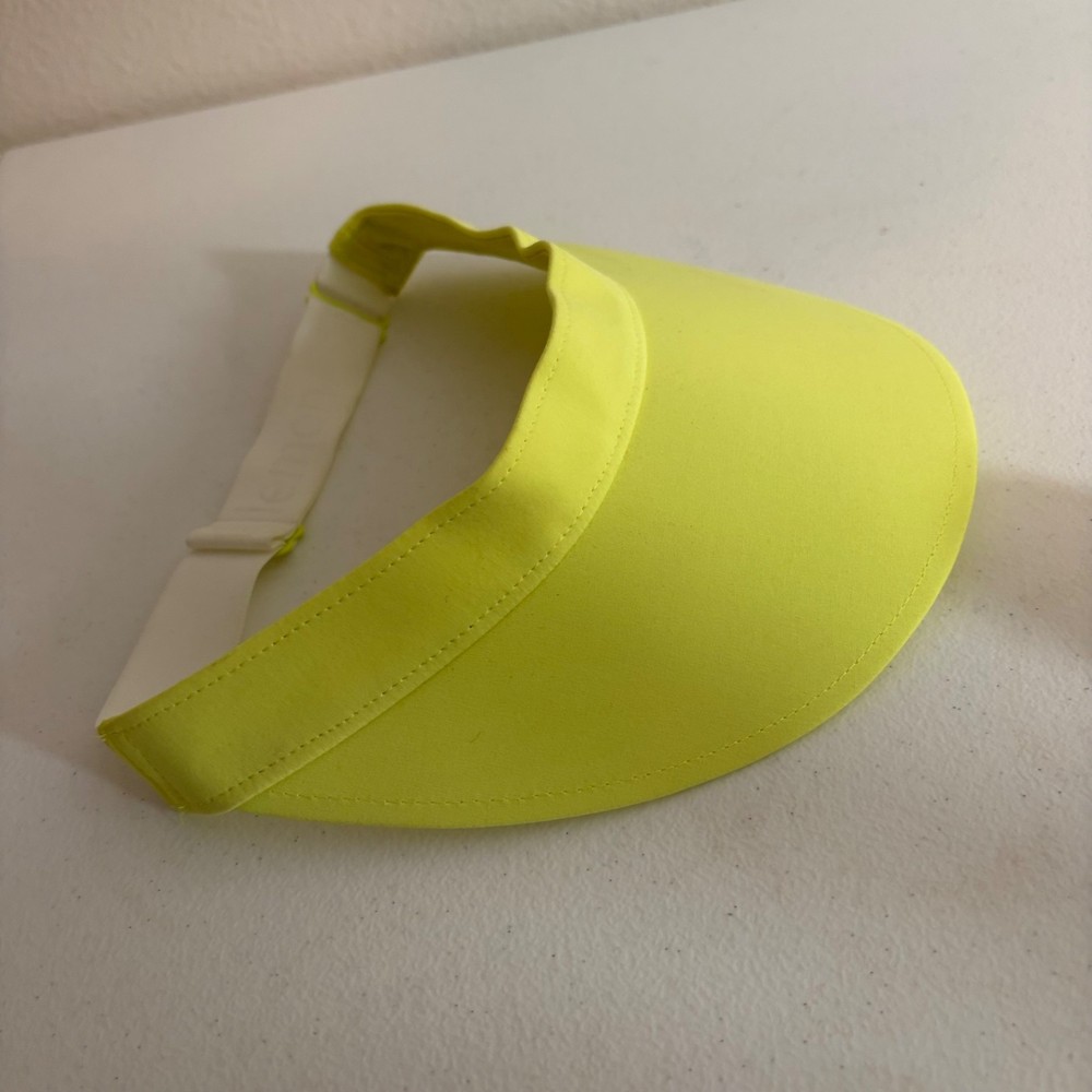 Lululemon Visor Hat Women's One Size Yellow Fast Paced Run Solid Lightweight