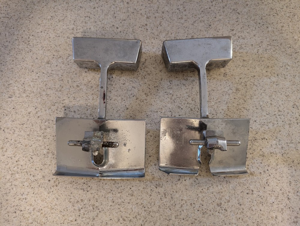 Two Arm Assemblies For Milk Dispenser Valve In Good/Fair Condition