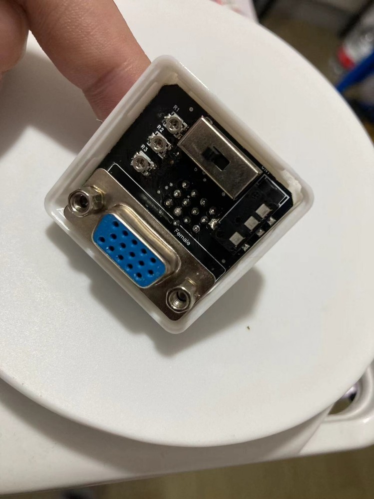 ATARI ST DIN13 TO VGA ADAPTOR LOW-MEDIUM/HIGH SWITCHABLE WITH AUDIO OUT
