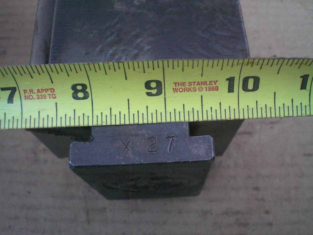 Genuine Aloris CXA tool post with 4 tool holders