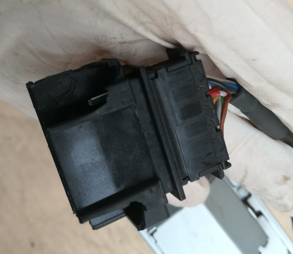 VW PASSAT 3C B6 SONY CD CHANGER 3C0035110A