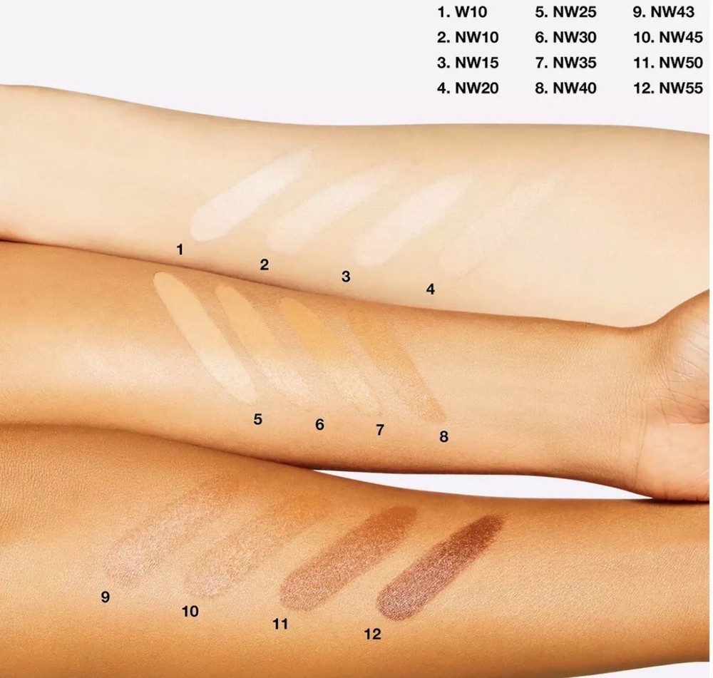 MAC Studio Finish Concealer SPF35 Shade NW35 Full Size 7g ( See Description )