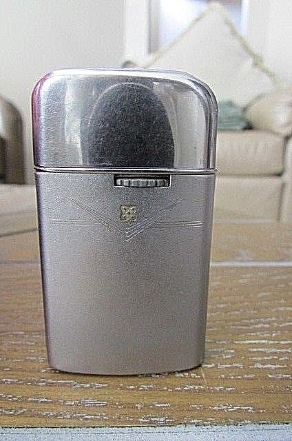 RONSON VARAFLAME POCKET LIGHTER SILVER TONE