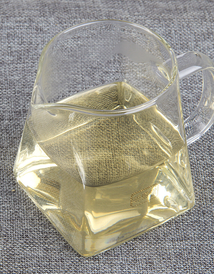 Yunnan Silver Needle White Tea Ancient Tree Moonlight White Single Buds 357g