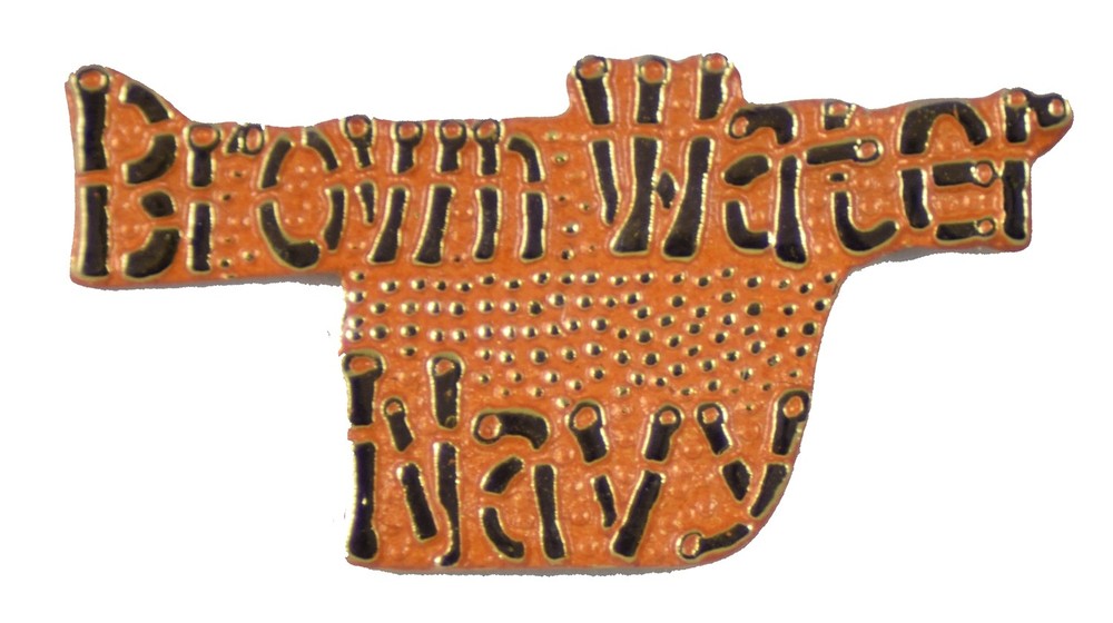 BROWN WATER NAVY SCRIPT HAT PIN