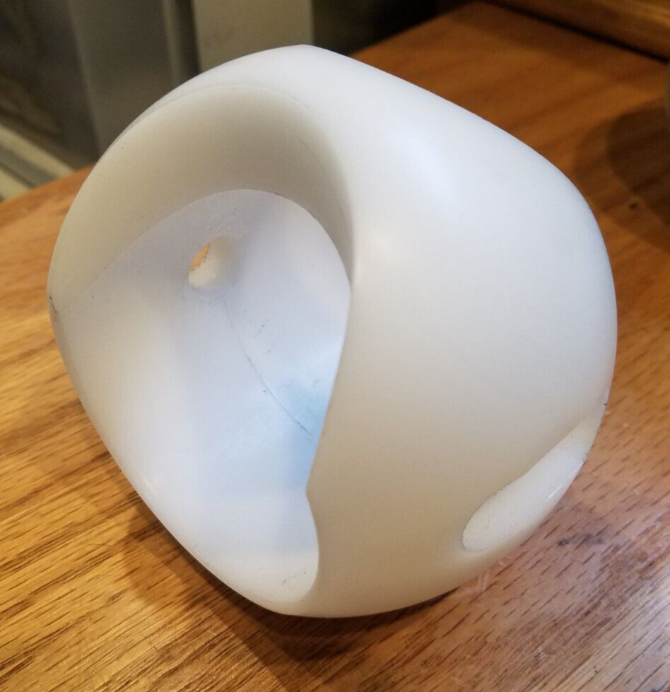 Unbranded 2-1/2" Celcon Ball, White