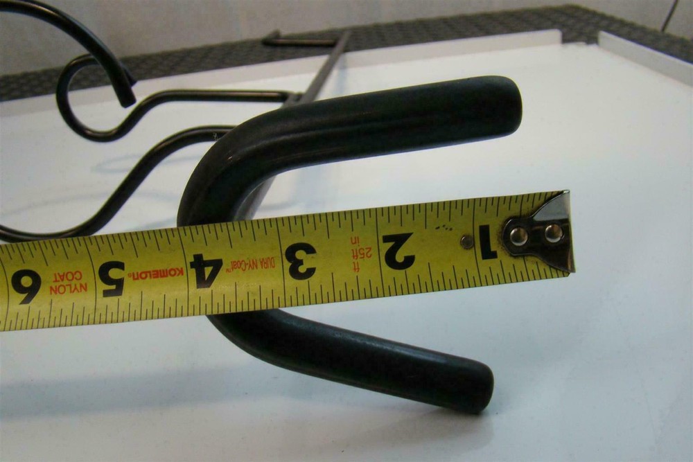 (16) Gun Holder 82x44x19CM