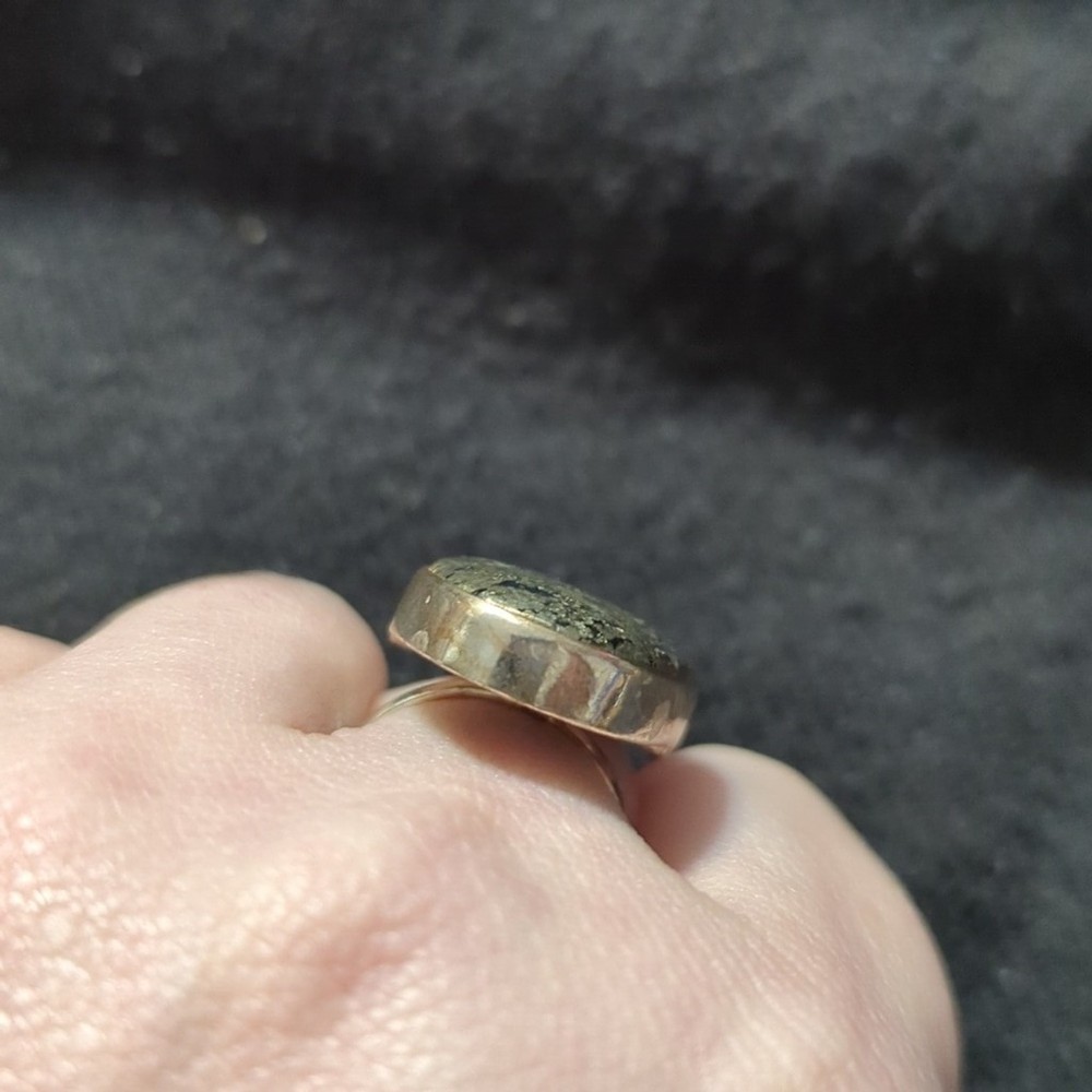 Silver Plated Grey Marcasite Gemstone Oval Statement Ring - Size 8.5