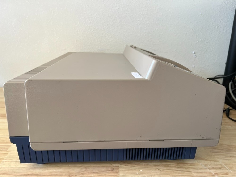Molecular Devices SpectraMax M5 Microplate Reader TESTED with CALIBRATION