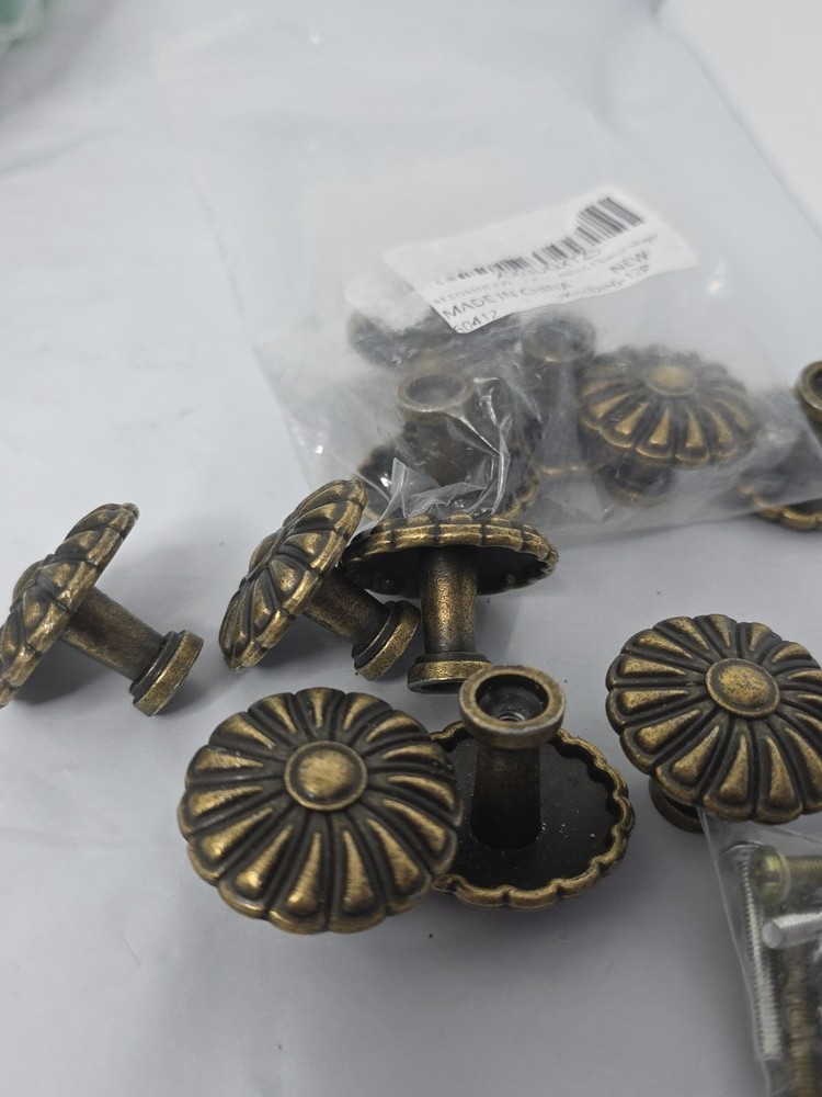 Vintage Dresser Knobs, Antique Bronze Drawer Knobs Pull Handles, 1.34...(12 Pk)