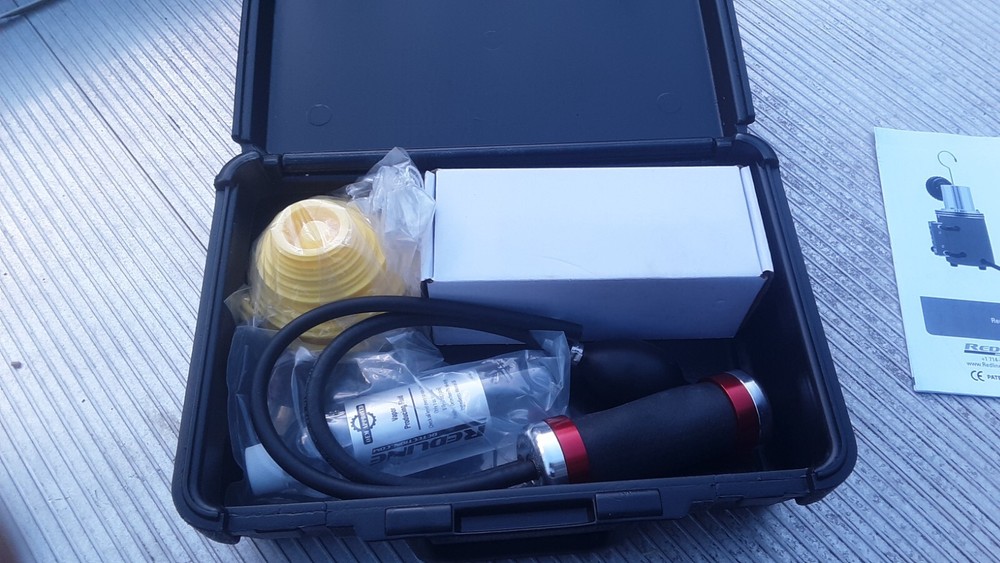 automotive evap smoke machine leak detector