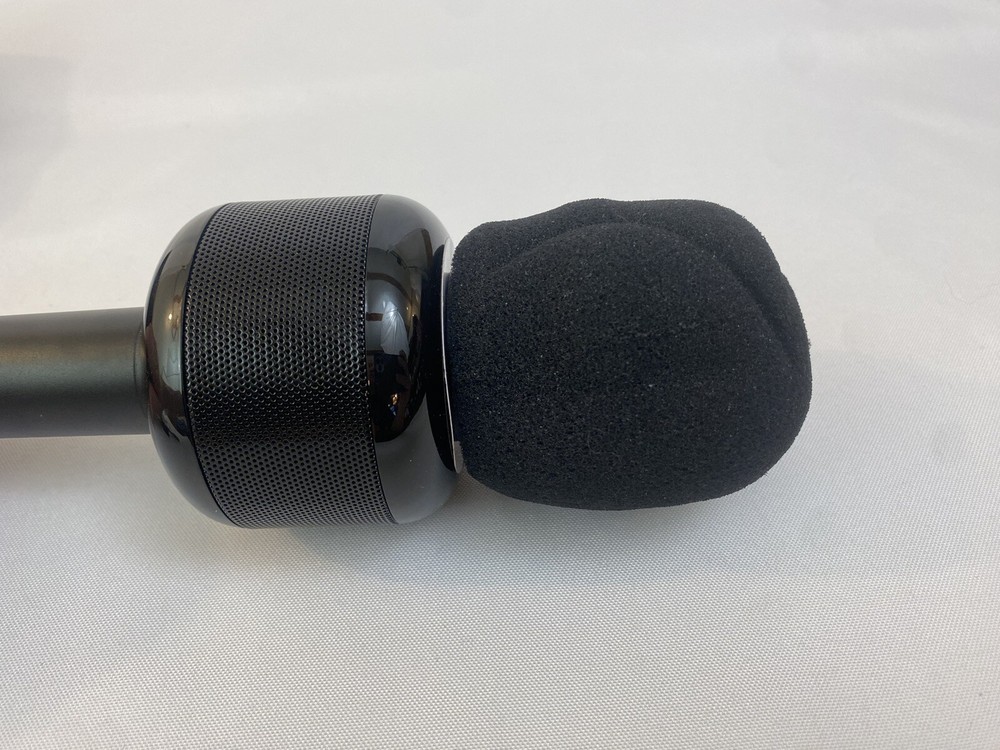 WIRELESS BLUETOOTH KARAOKE MICROPHONE E106 2.0 With Case Manual Fast Ship