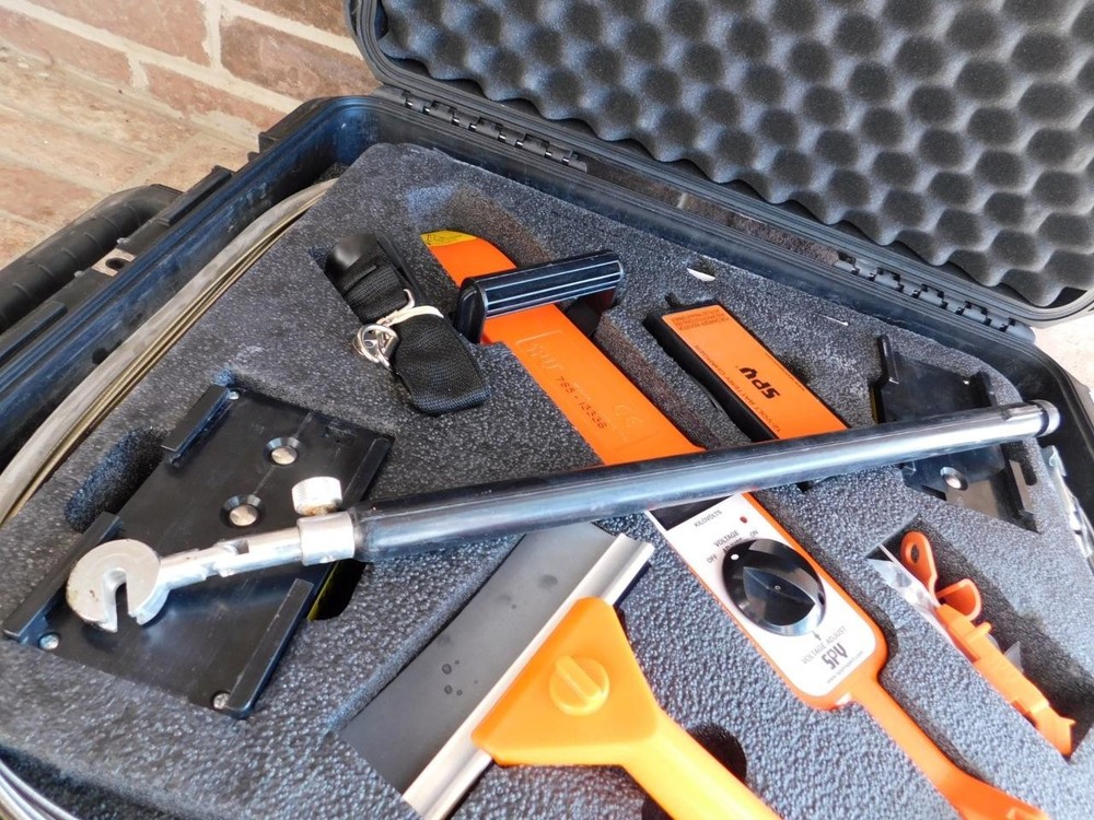 SPY 780 HOLIDAY DETECTOR PIPELINE TOOL