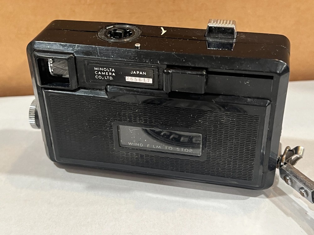Camera Vintage Minolta Autopak 600-X Camera