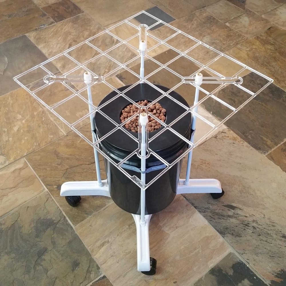 ScrOG Kit - "P SCROG Single Screen" shown with DWC bucket