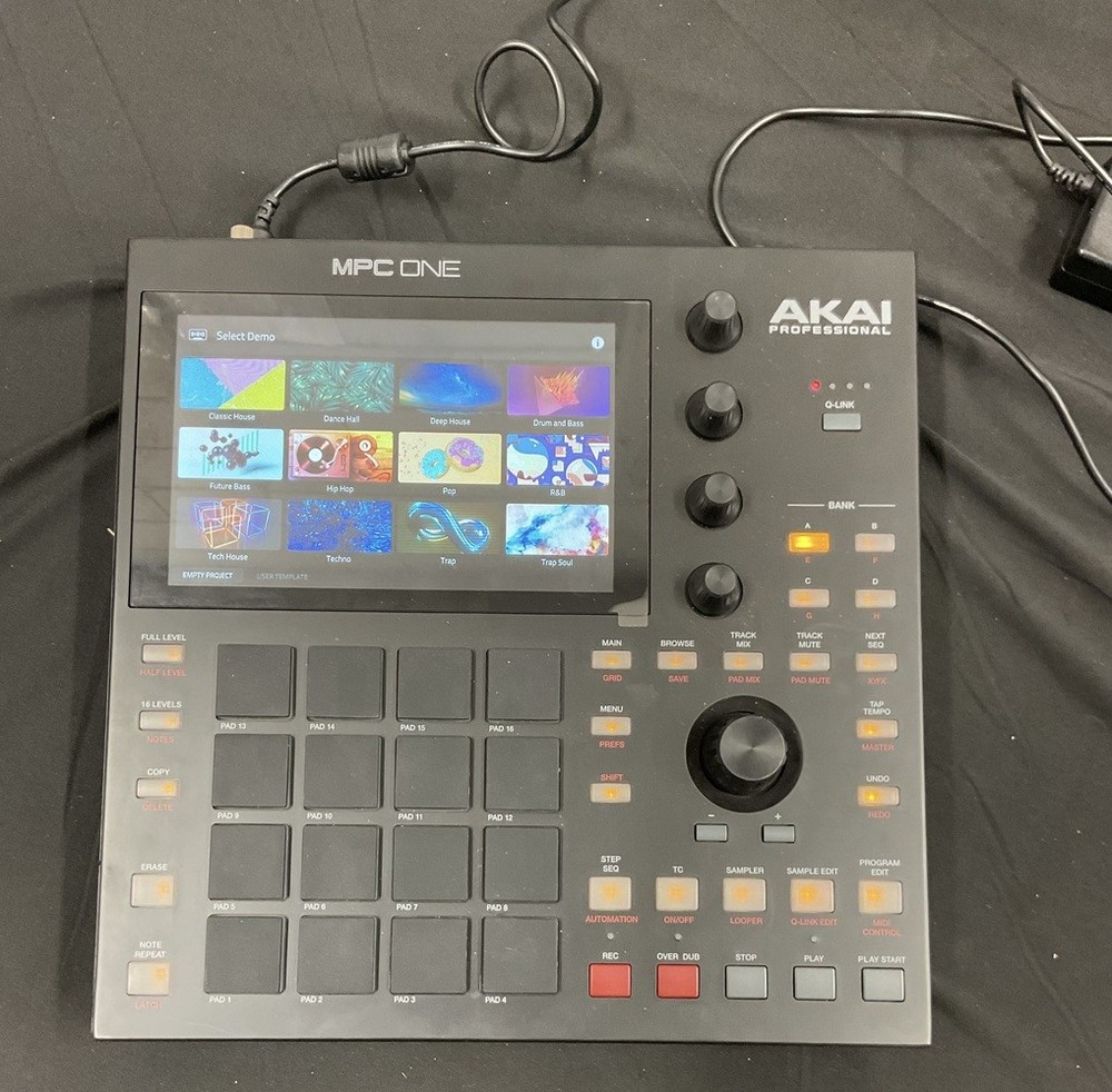 Akai Professional MPC ONE