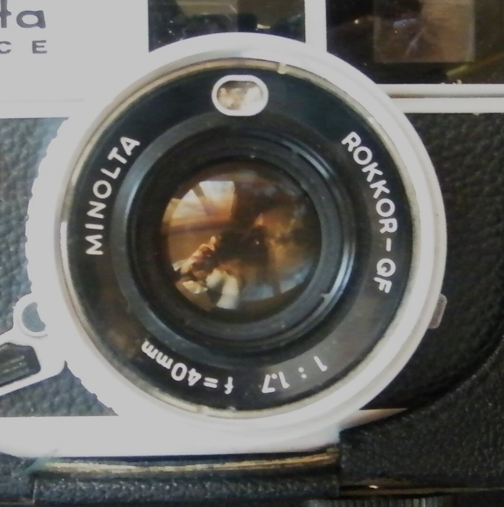 Minolta Hi Matic E Rangefinder with Minolta 40mm 1.7 Lens UNTESTED