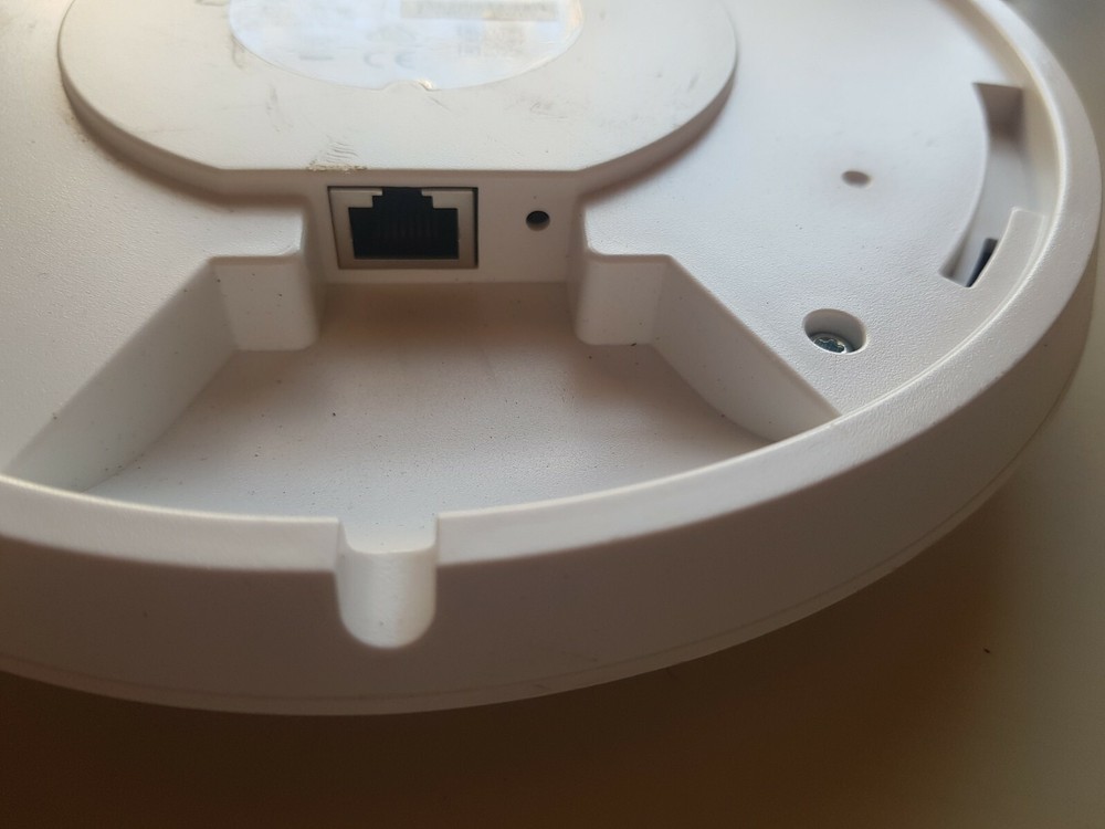 Pair of (2) Ubiquiti Unifi AP Wireless Access Points *Untested
