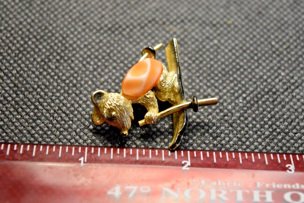 Skiing Mouse Brooch Ski Pin