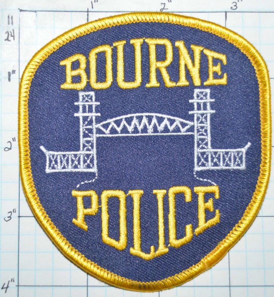 MASSACHUSETTS, BOURNE POLICE DEPT PATCH