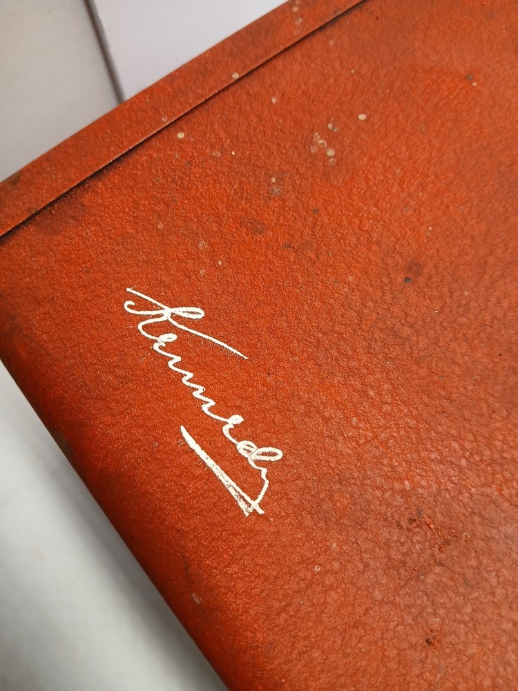 Vintage Kennedy Red Tool boxe No Rust Extremely Rare Condition