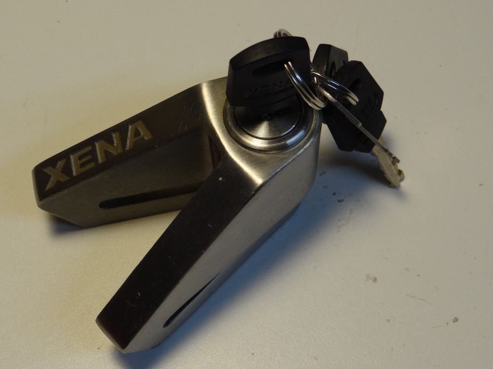 Xena Solid Steel Disc Lock 14cm/9/16th Locking Pin Push Down Ice Spray Proof